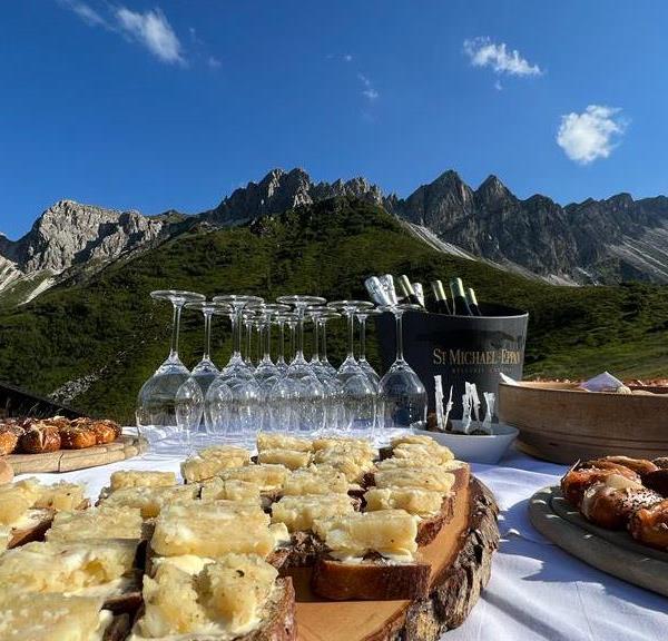 Foto per Cena in montagna al rifugio Stella Alpina a Ladurns